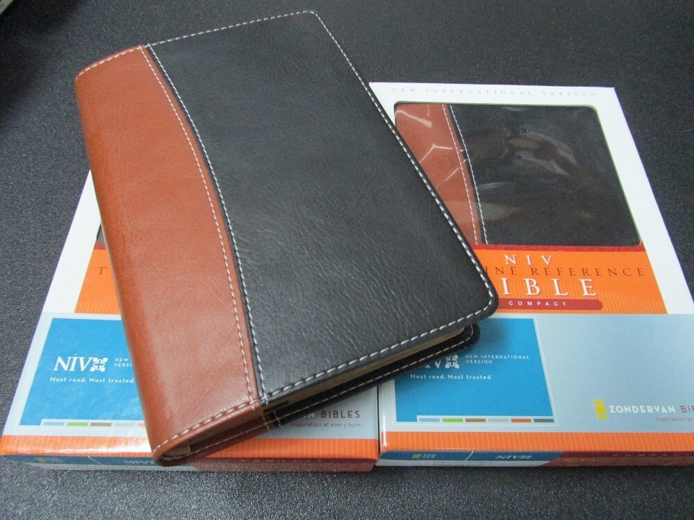 NIV 1984 Compact Thinline Reference Bible *6.3pt* Tan/Black LS *NEW!!