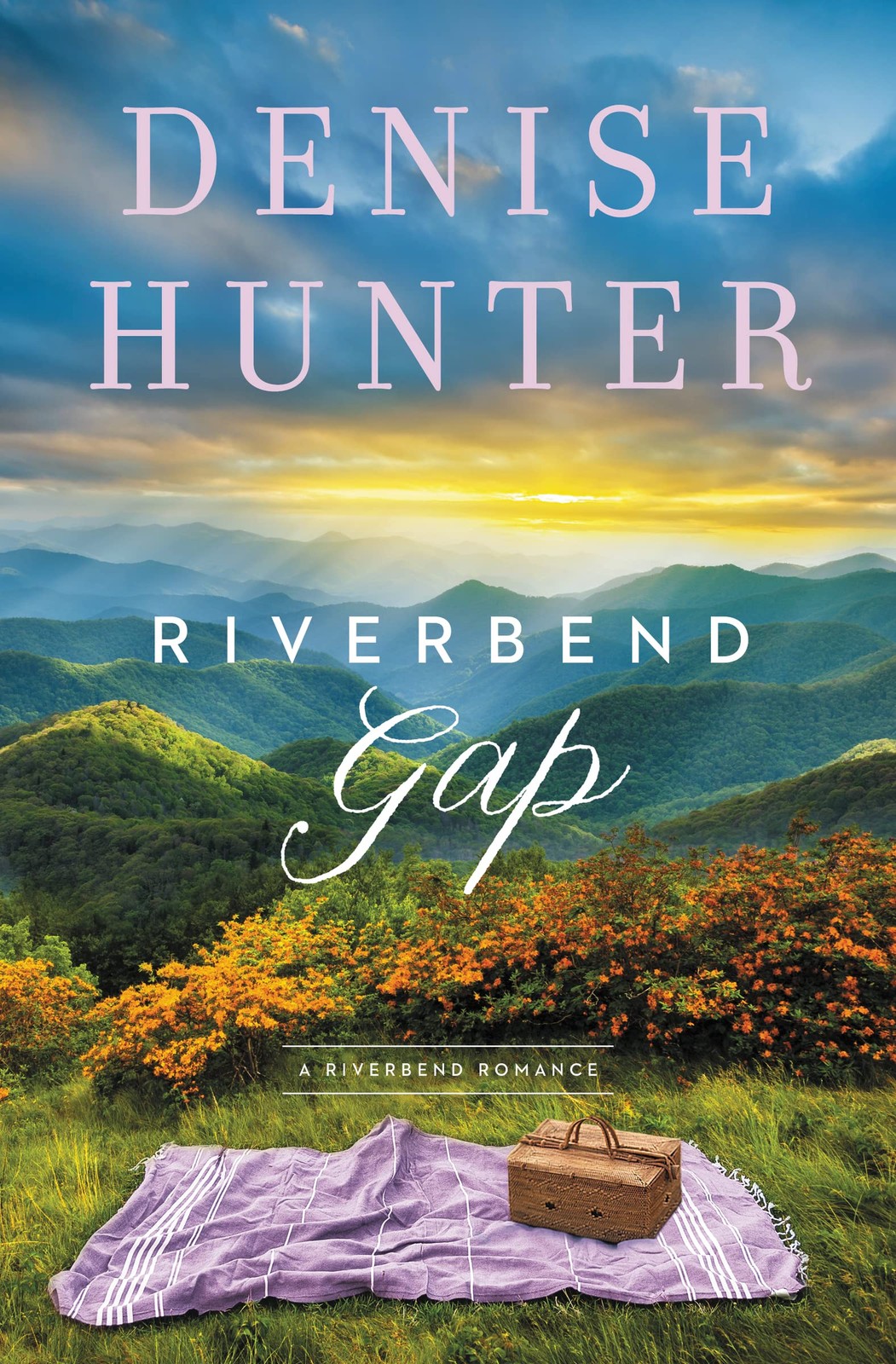 Riverbend Gap: A low-spice, small-town contemporary romance (A Riverbend Rom…
